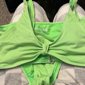Cabana del sol Lime Green Bikini Set